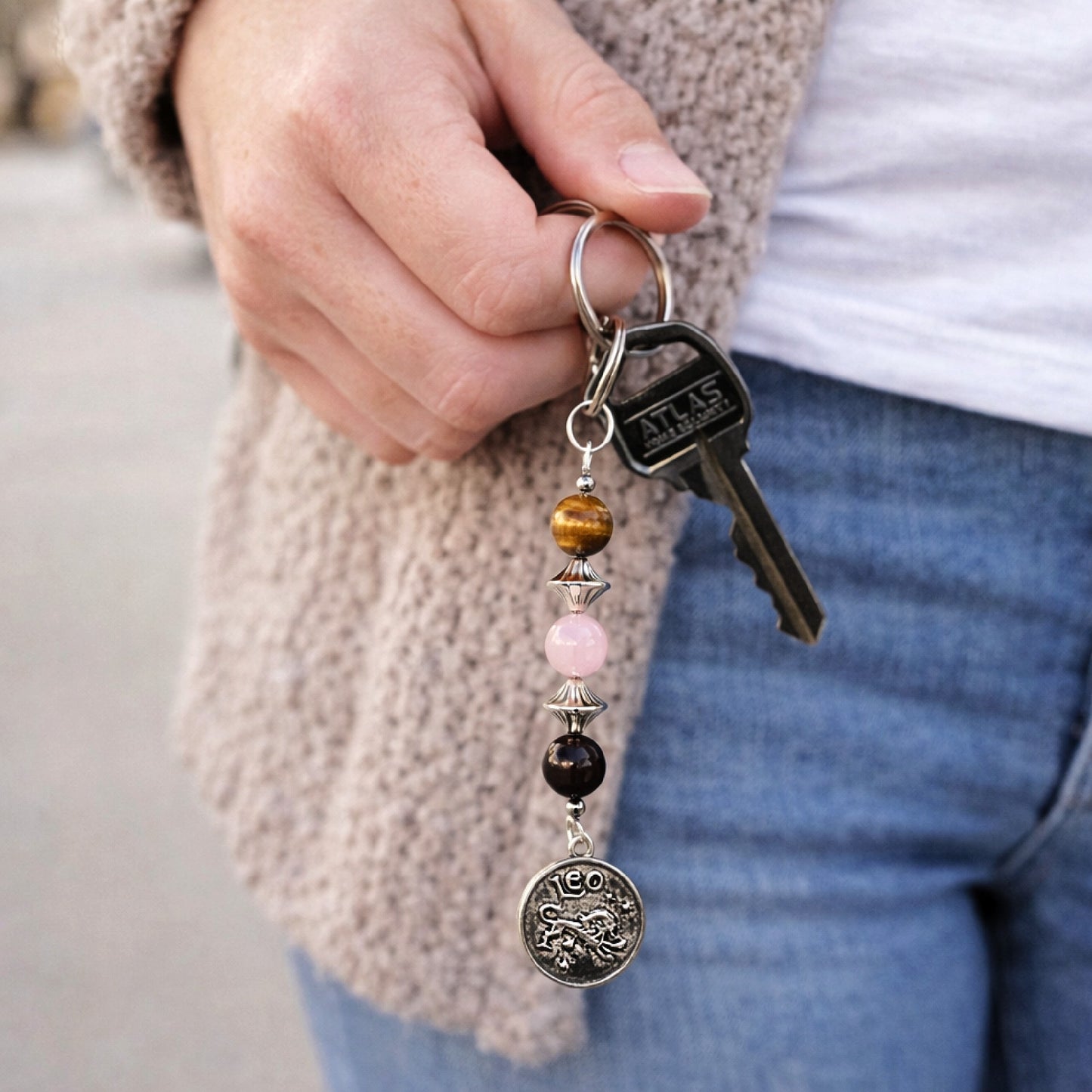 Leo Zodiac Crystal Keychain – Tiger Eye Rose Quartz Garnet – Handmade Astrology Gift