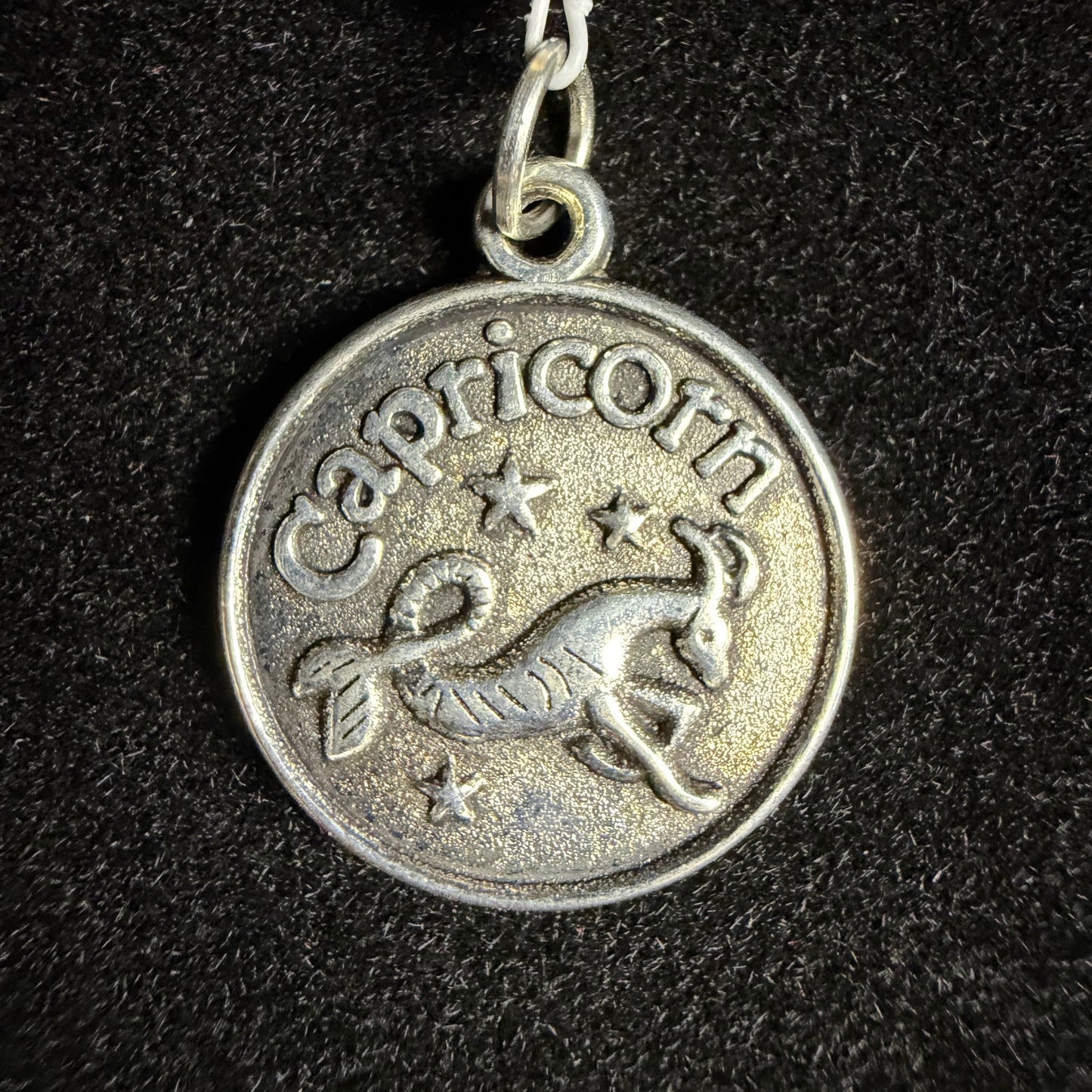 Capricorn Zodiac Crystal Keychain – Rose Quartz Garnet Smoky Quartz – Natural Astrology Gift