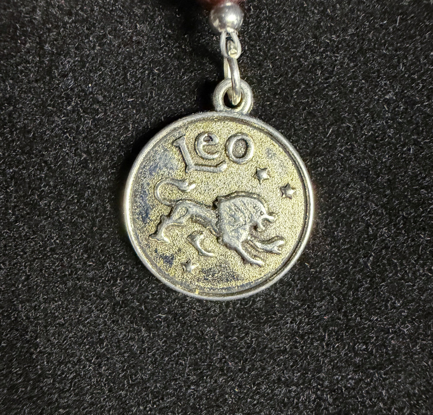 Leo Zodiac Crystal Keychain – Tiger Eye Rose Quartz Garnet – Handmade Astrology Gift