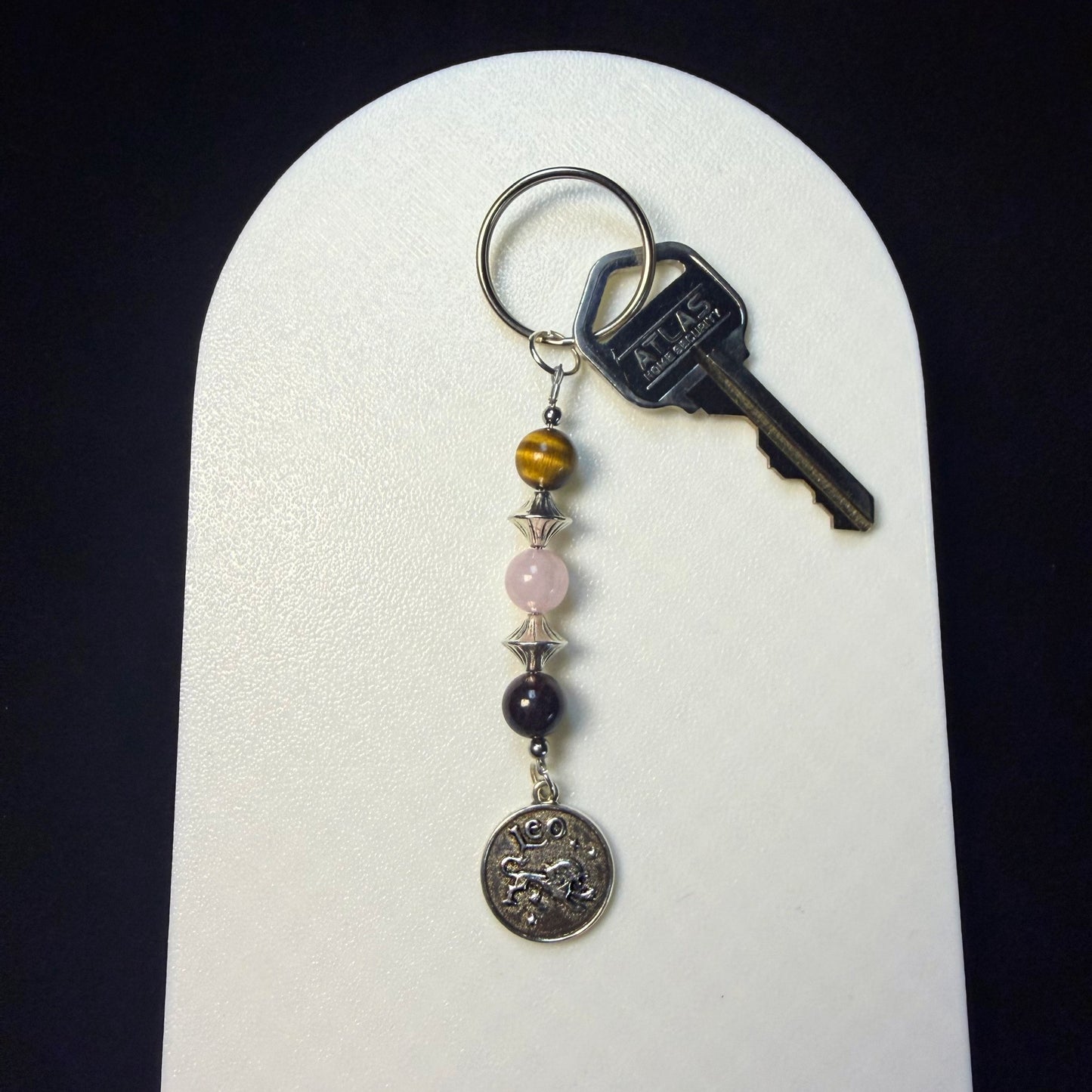 Leo Zodiac Crystal Keychain – Tiger Eye Rose Quartz Garnet – Handmade Astrology Gift
